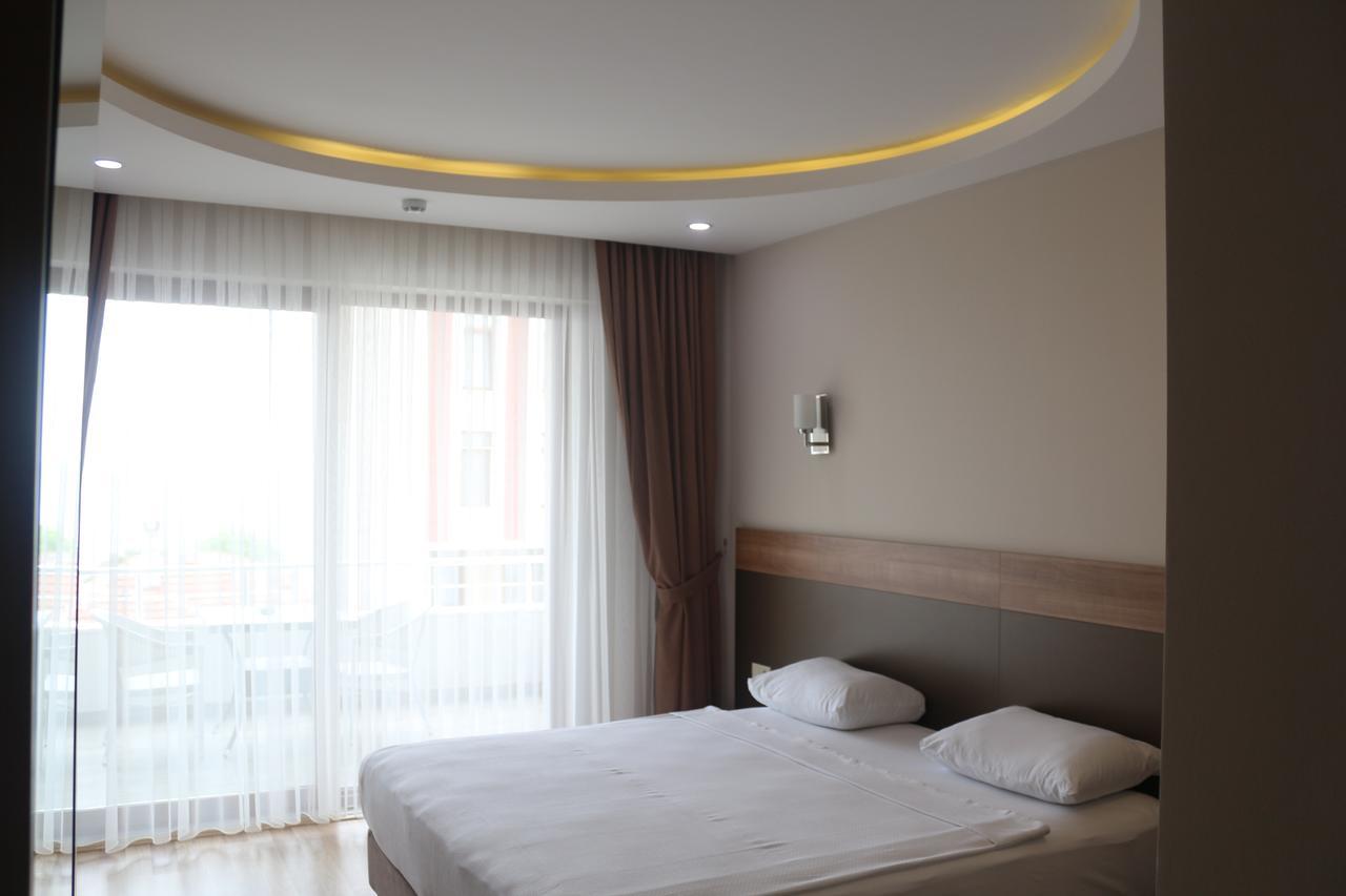 Longoz Hotel 伊内阿达 外观 照片