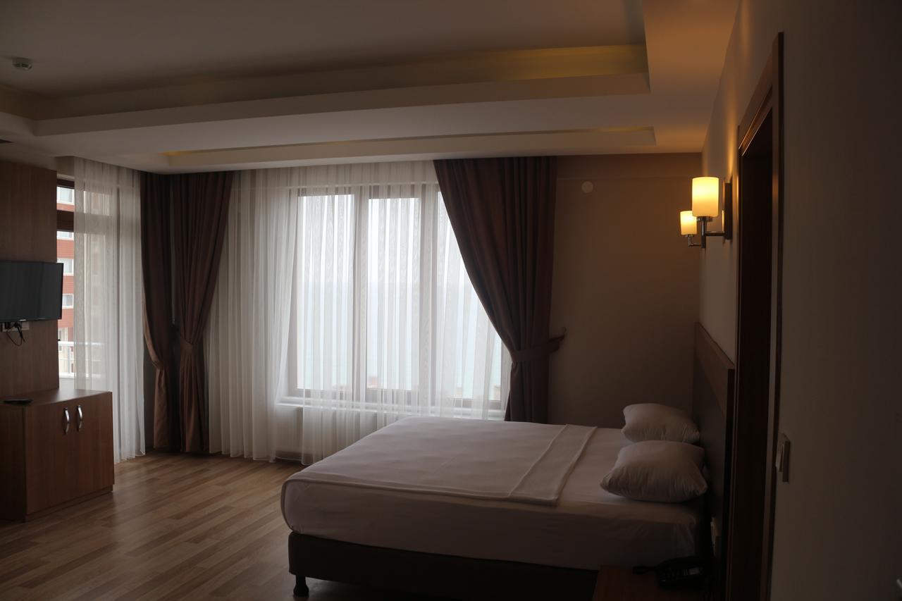 Longoz Hotel 伊内阿达 外观 照片